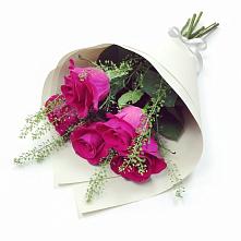 Букет цветов из:  Розы в Новое