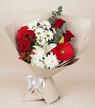 Букет цветов из:  Розы, Хризантемы, Герберы и Лилии в Новое