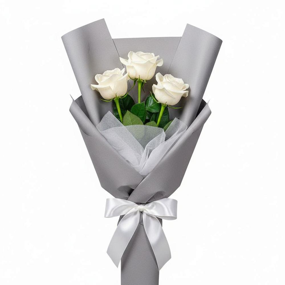 Букет 3 белые розы в Новое