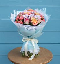 Букет цветов из:  Хризантемы и Розы в Новое