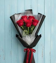 Букет цветов из:  Розы в Новое