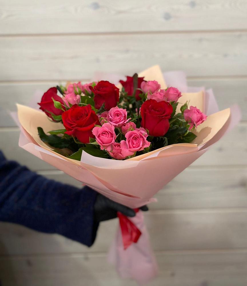 Букет цветов из: Розы в Новое